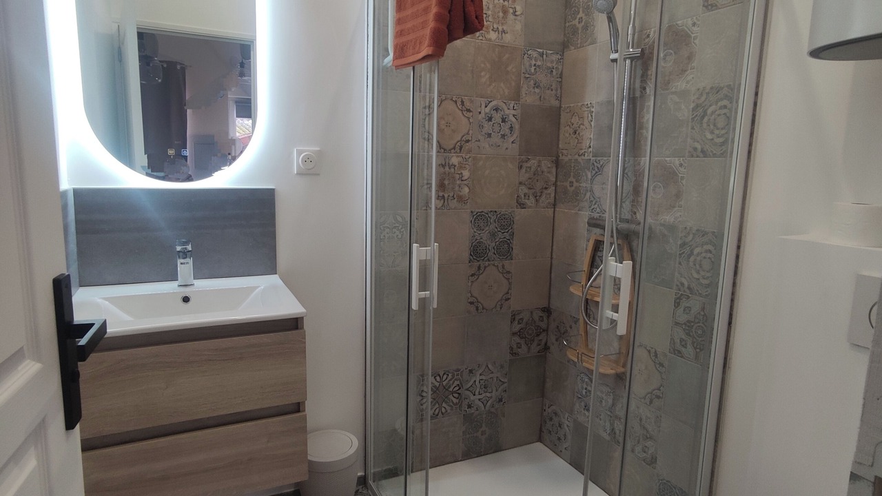 Photo of Bathroom in Marcq-en-Baroeul