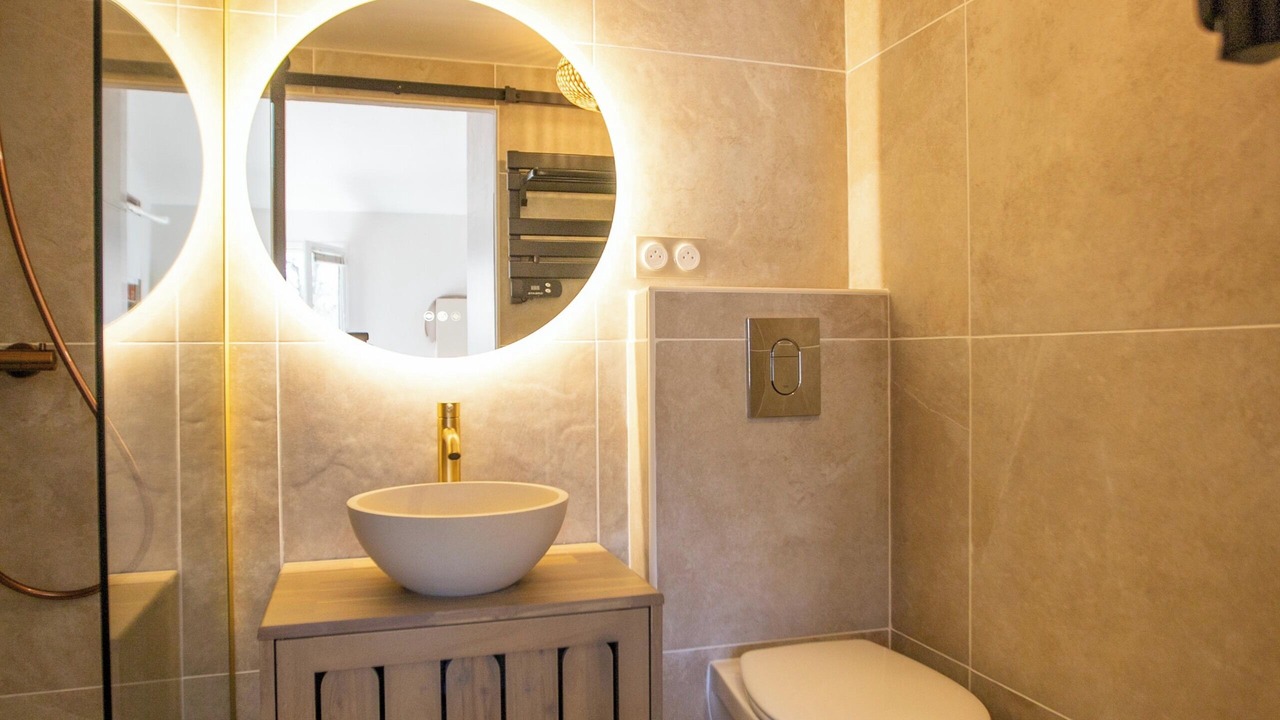 Photo of Bathroom in Saint-Martin-d'Ardeche