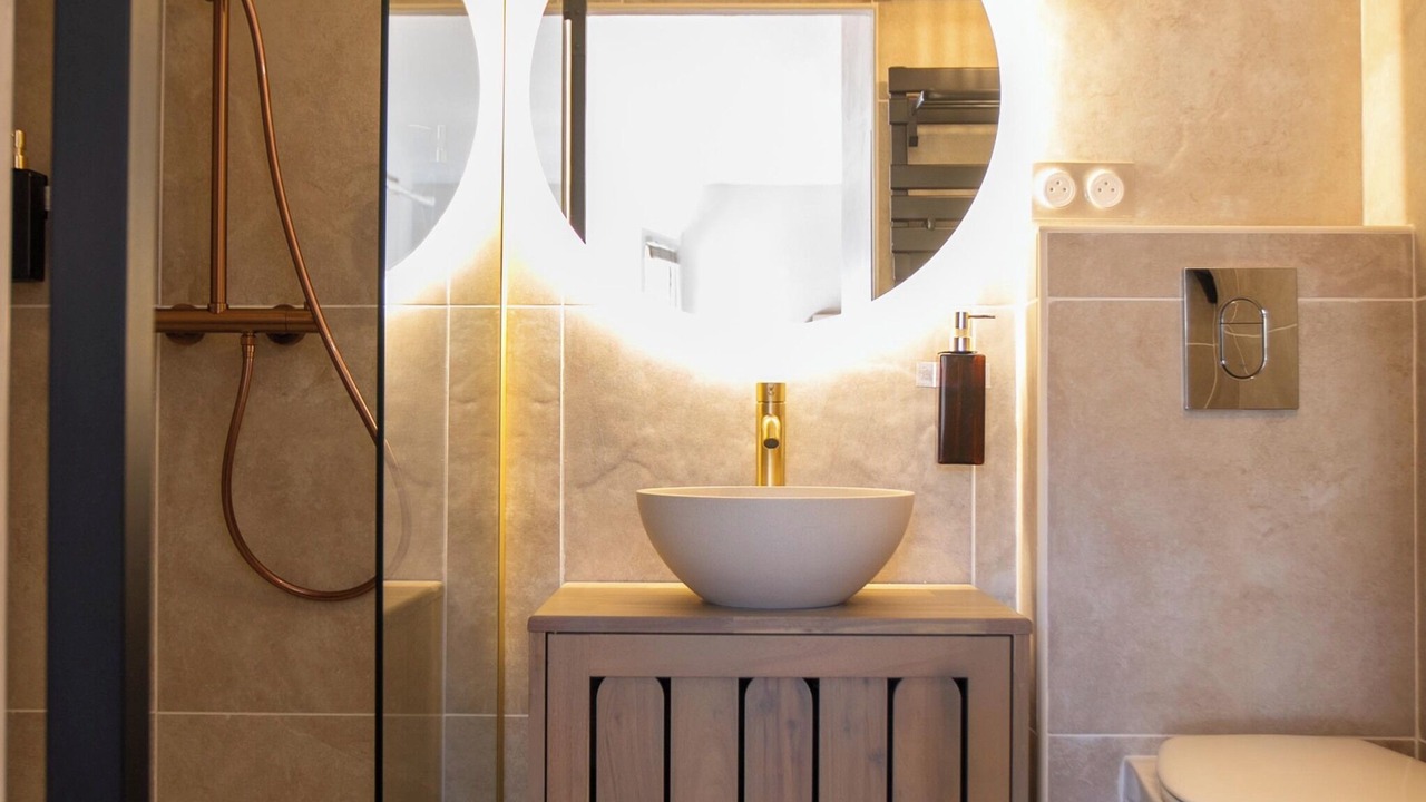 Photo of Bathroom in Saint-Martin-d'Ardeche