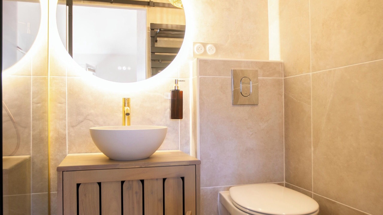 Photo of Bathroom in Saint-Martin-d'Ardeche