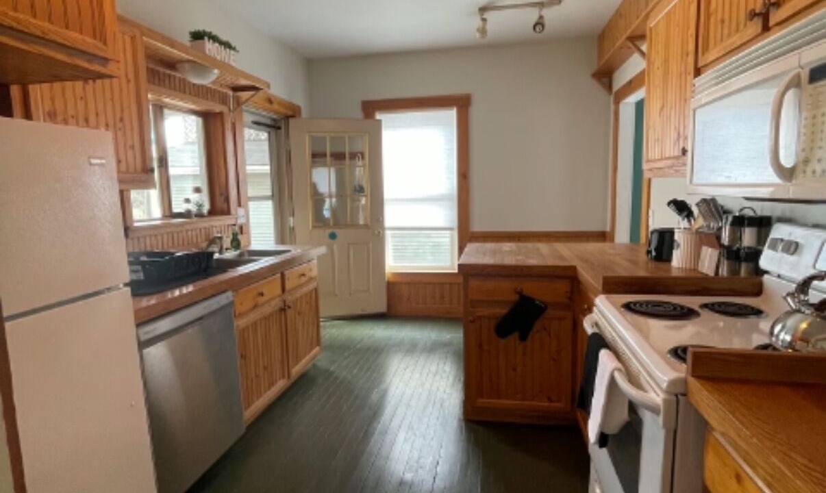 Photo of Kitchen in East Haven  Rutland County