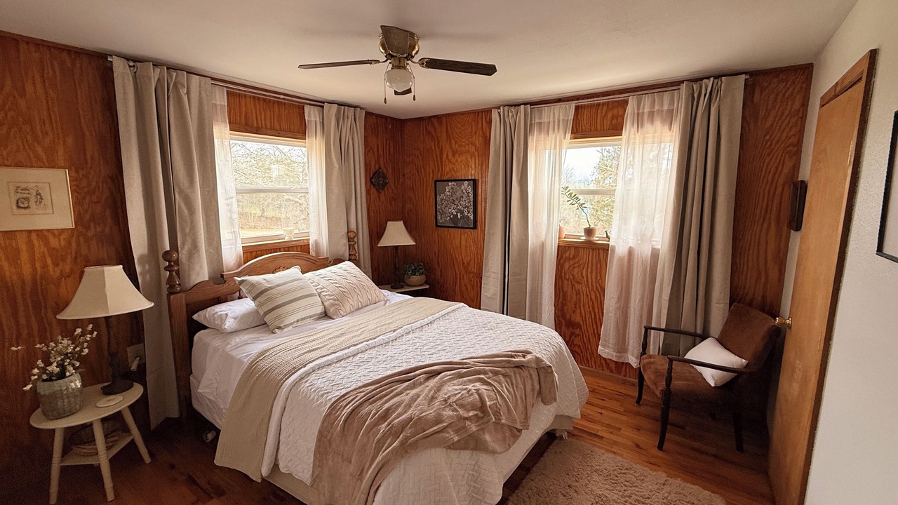 Photo of Bedroom in Berryville