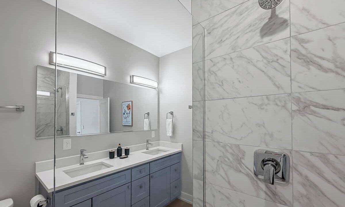 Photo of Bathroom in Warrenville