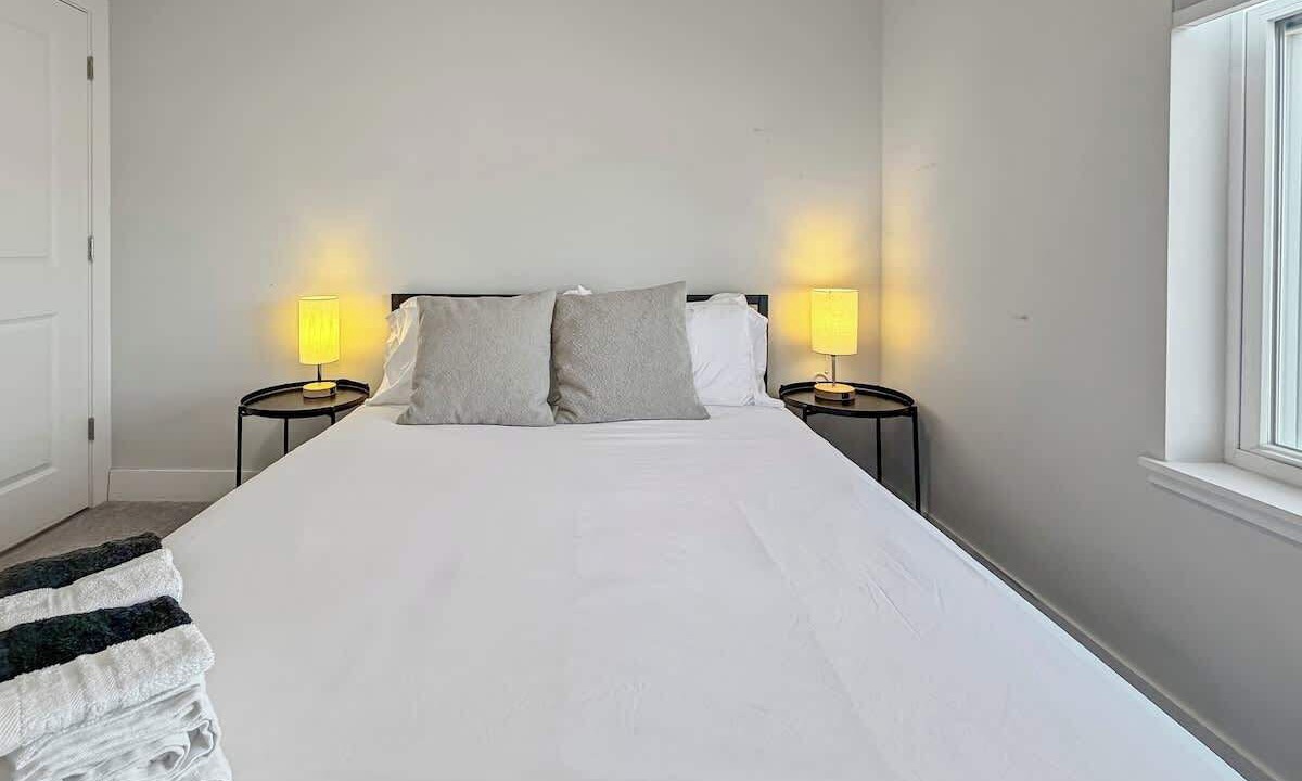 Photo of Bedroom in Warrenville