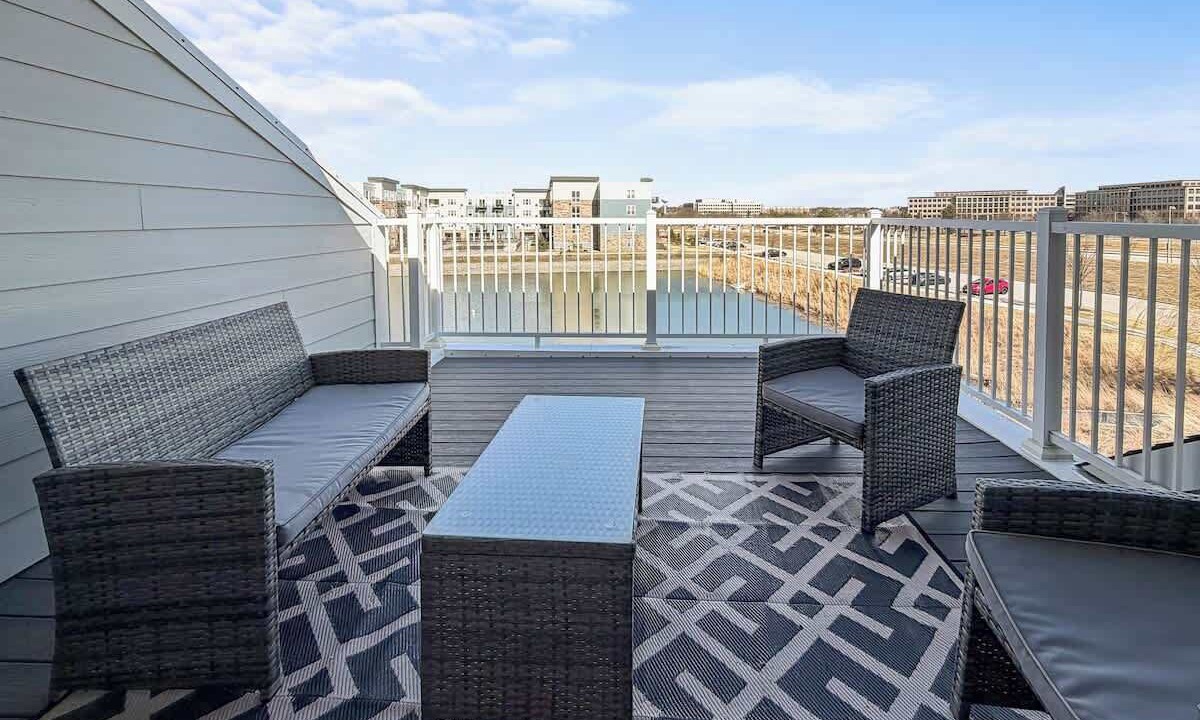 Photo of Patio Balcony in Warrenville