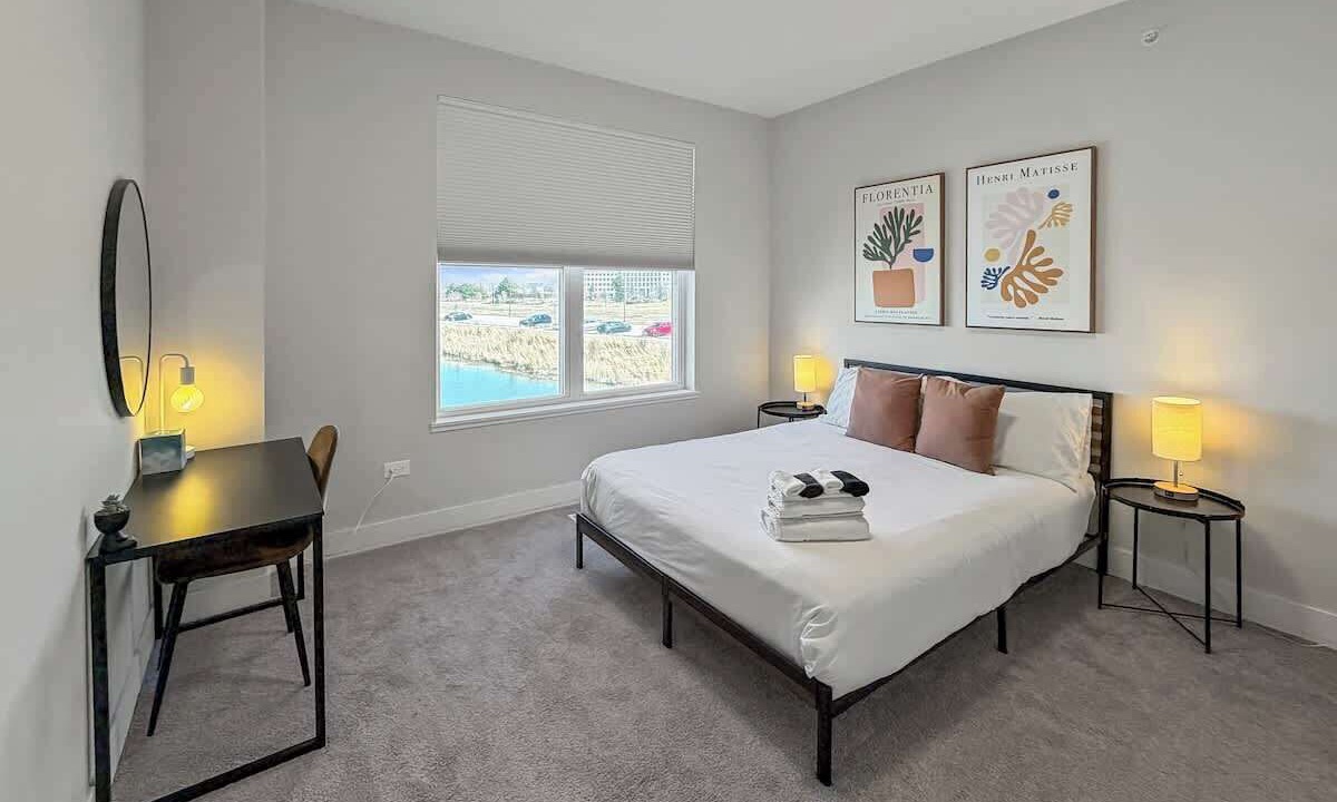 Photo of Bedroom in Warrenville