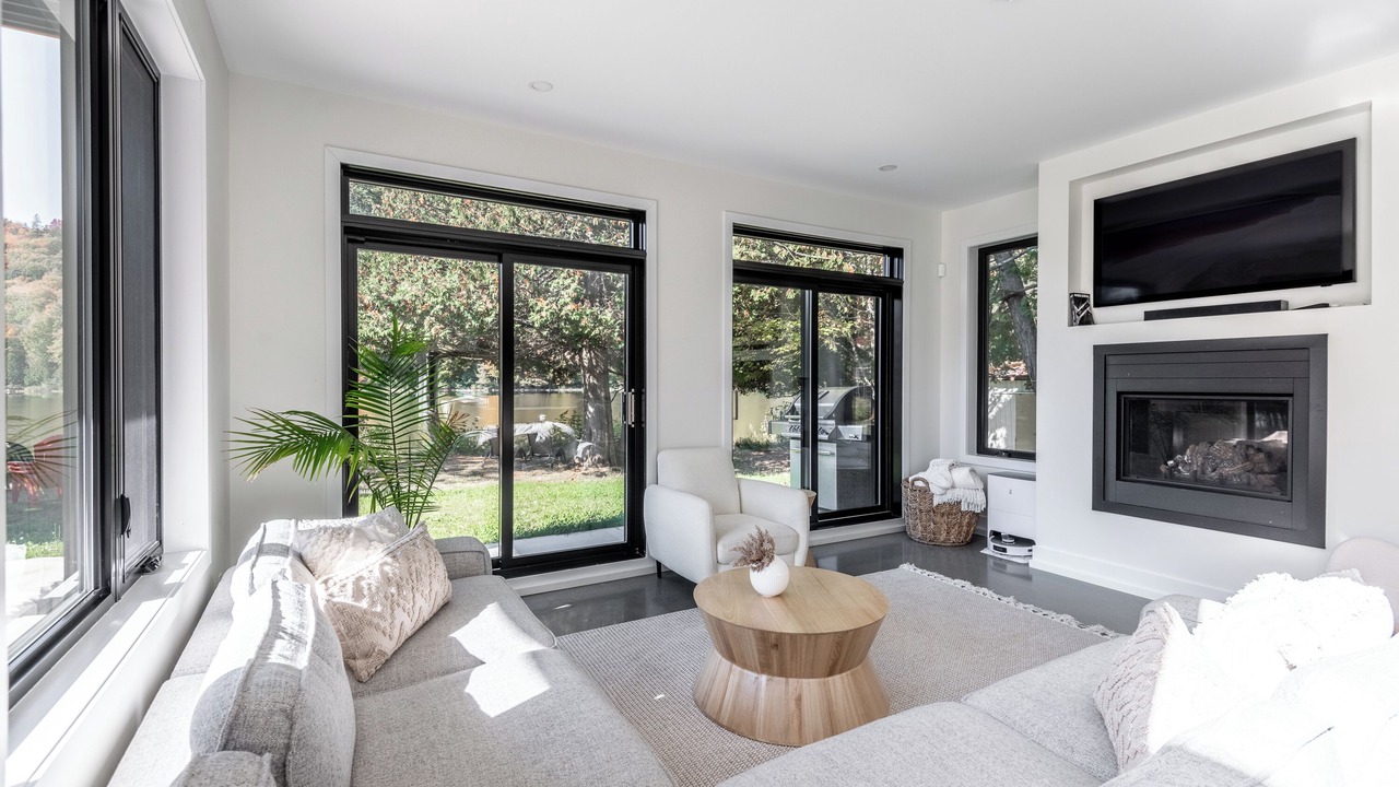 Photo of Livingroom in Labelle