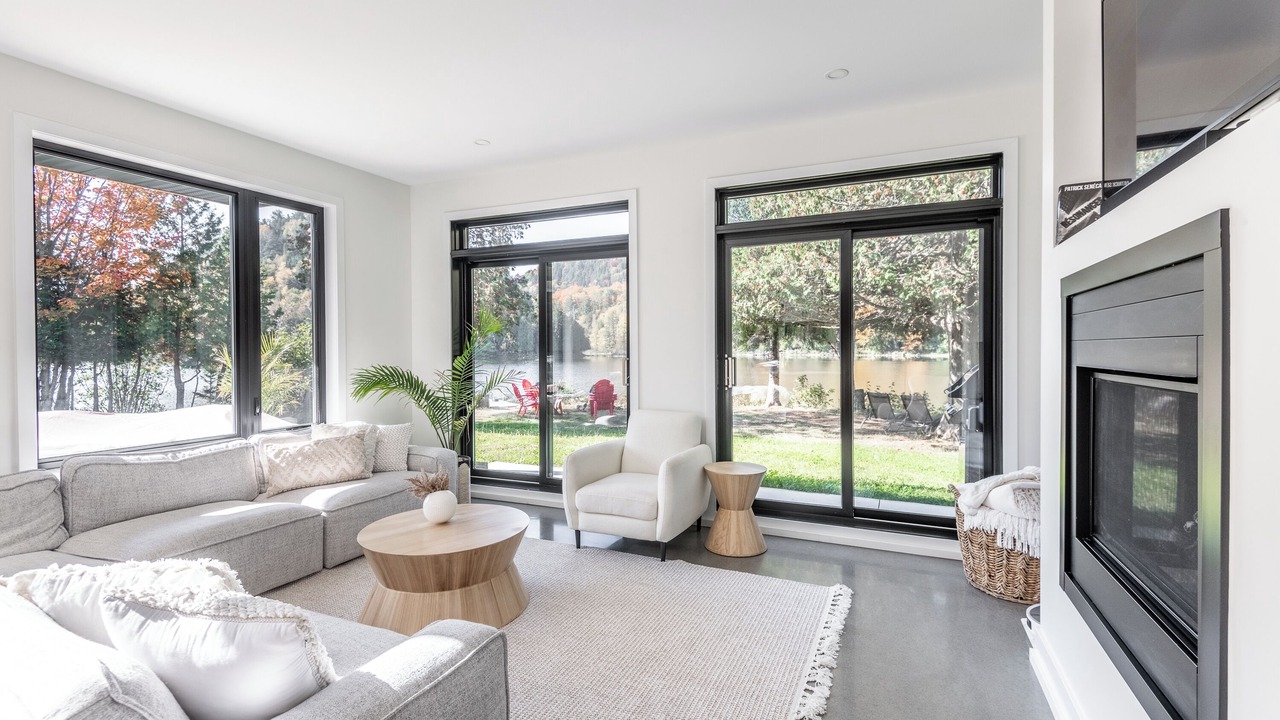 Photo of Livingroom in Labelle