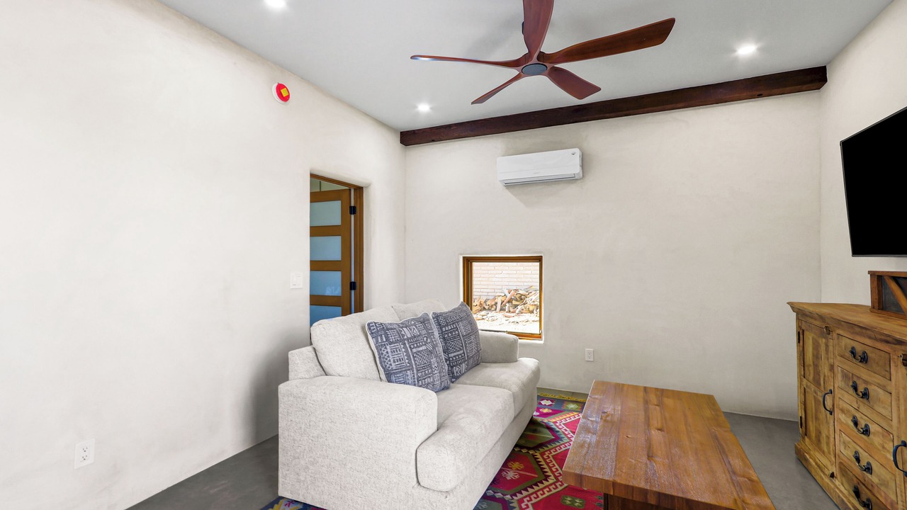 Photo of Livingroom in Catalina Foothills Estates