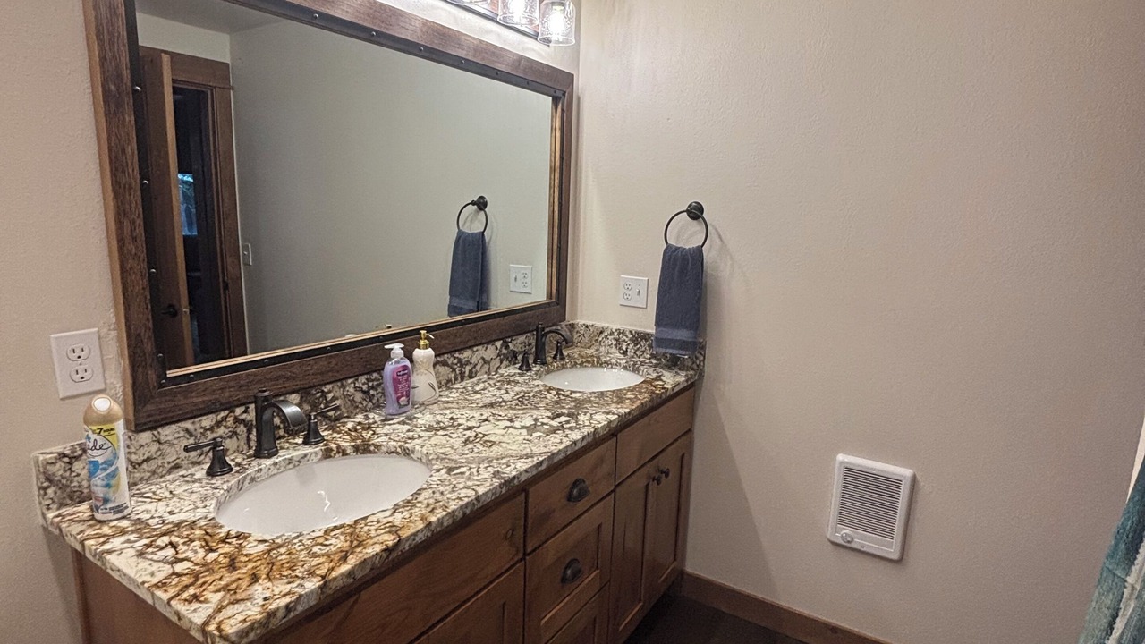 Photo of Bathroom in Noxon