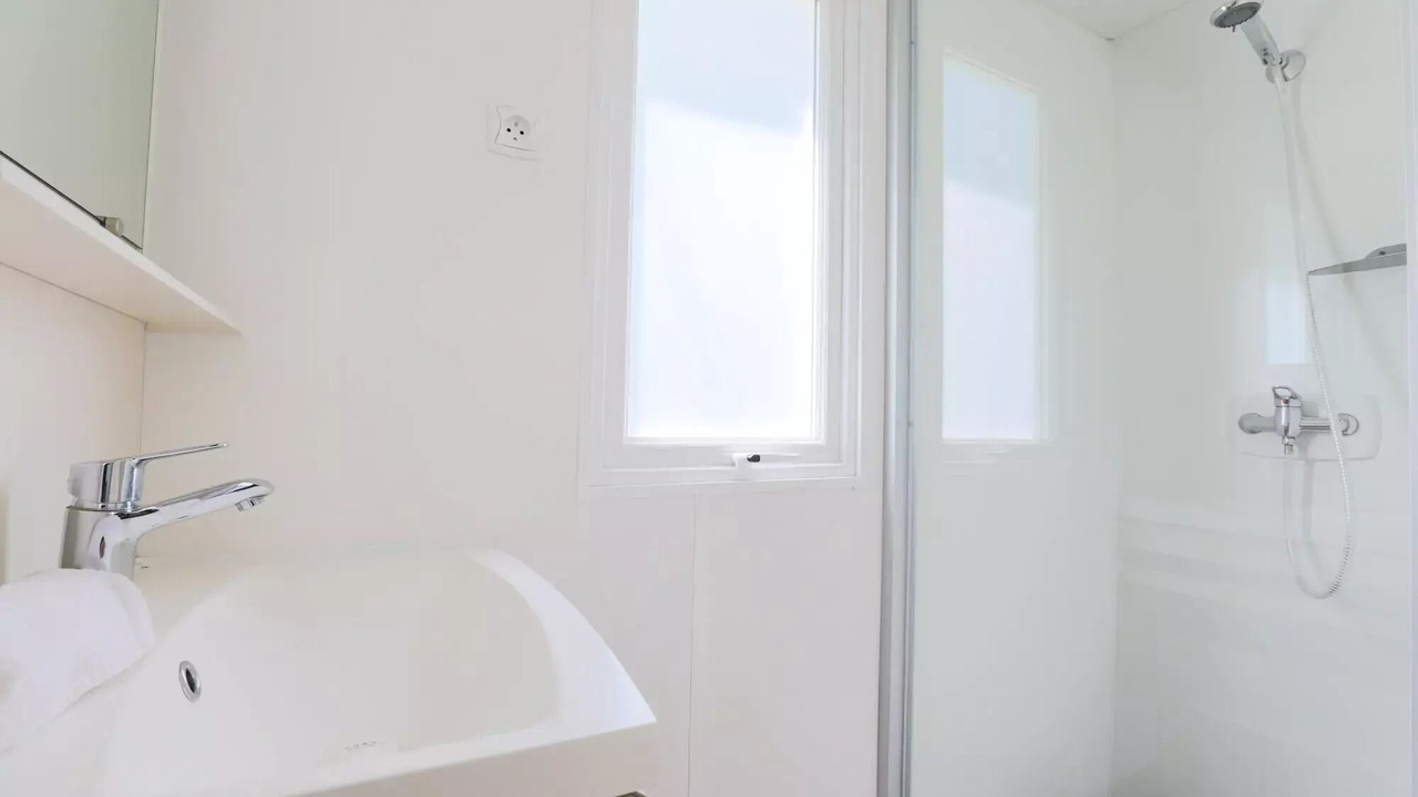 Photo of Bathroom in Sampzon