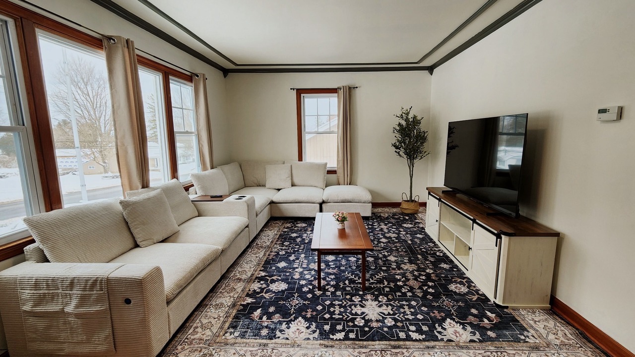 Photo of Livingroom in West Carthage