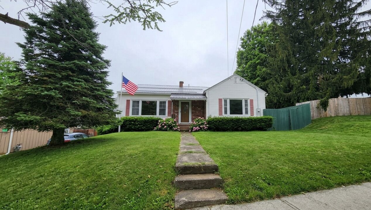 Photo of Outdoor in West Carthage