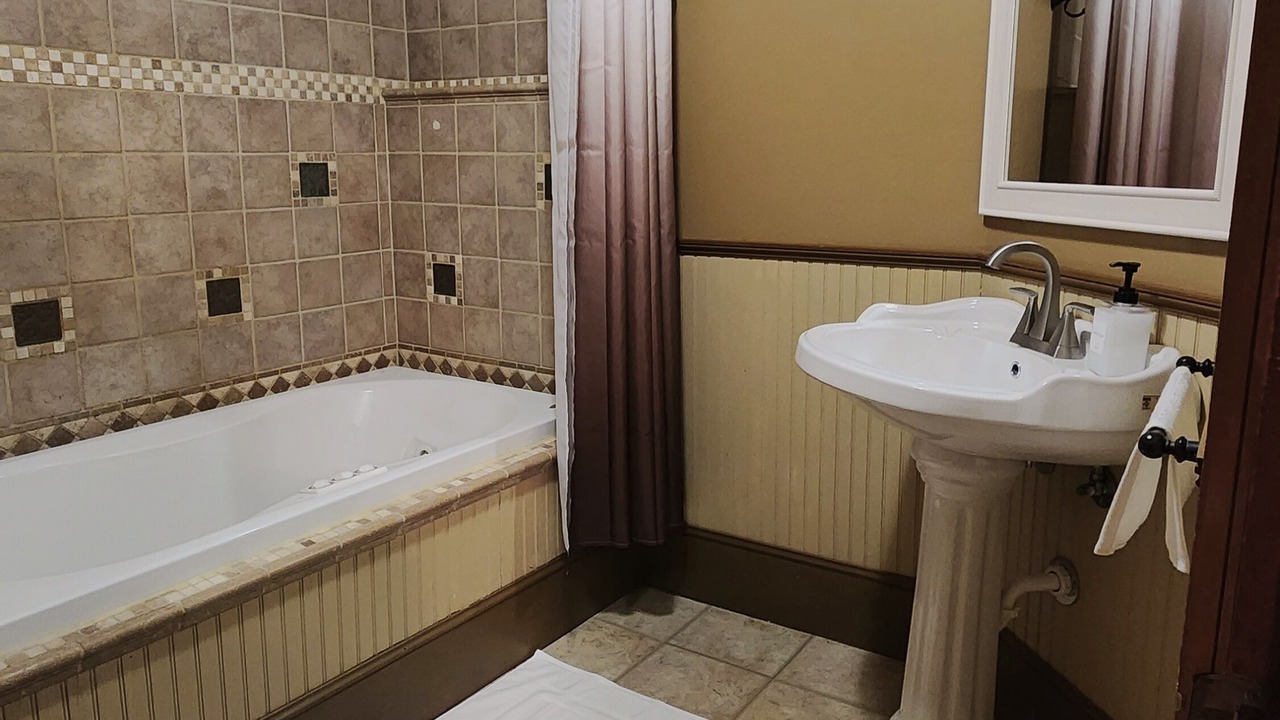 Photo of Bathroom in West Carthage