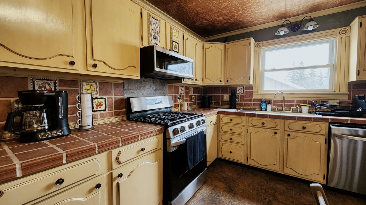 Photo of Kitchen in West Carthage