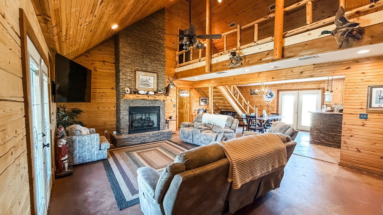 Photo of Livingroom in Fort Cobb