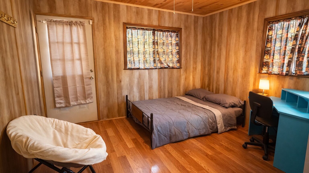 Photo of Bedroom in Rossville
