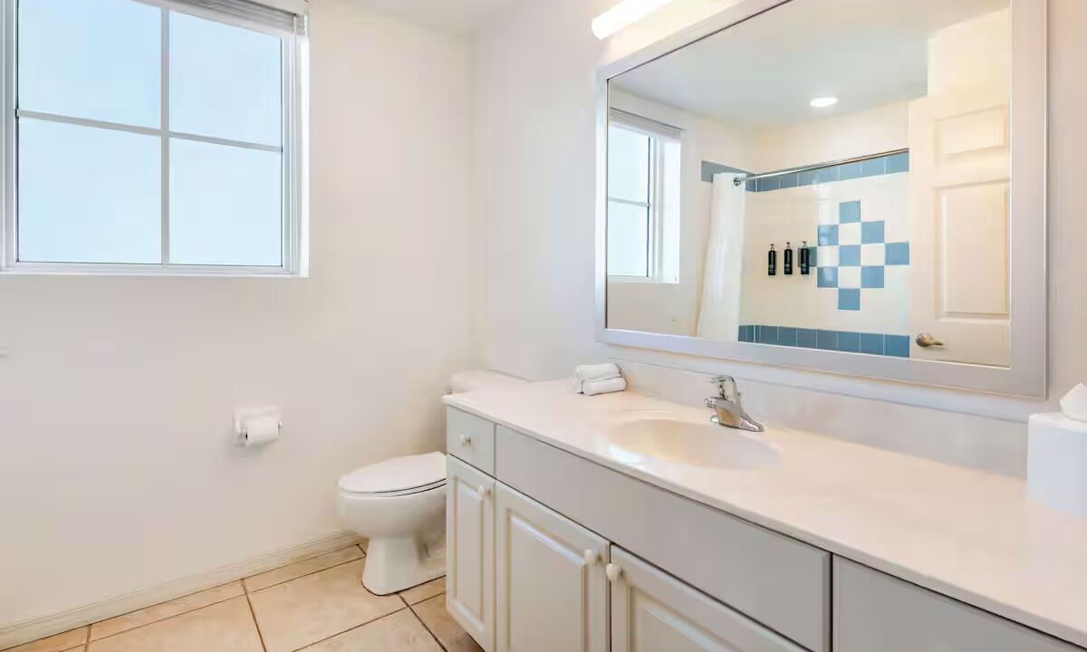 Photo of Bathroom in Seminole Park