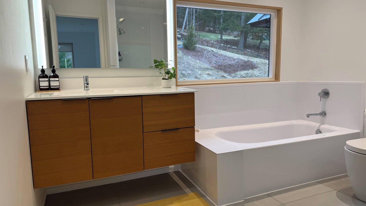 Photo of Bathroom in Hanover