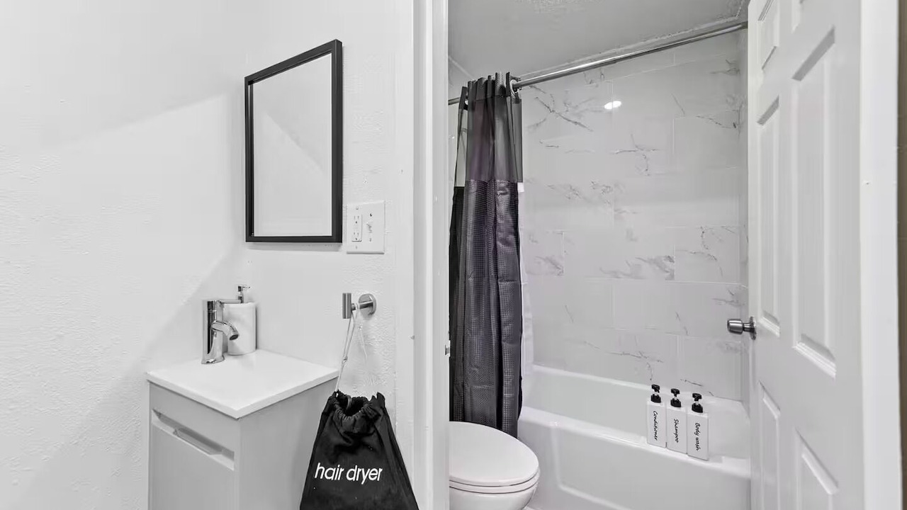 Photo of Bathroom in Highlands