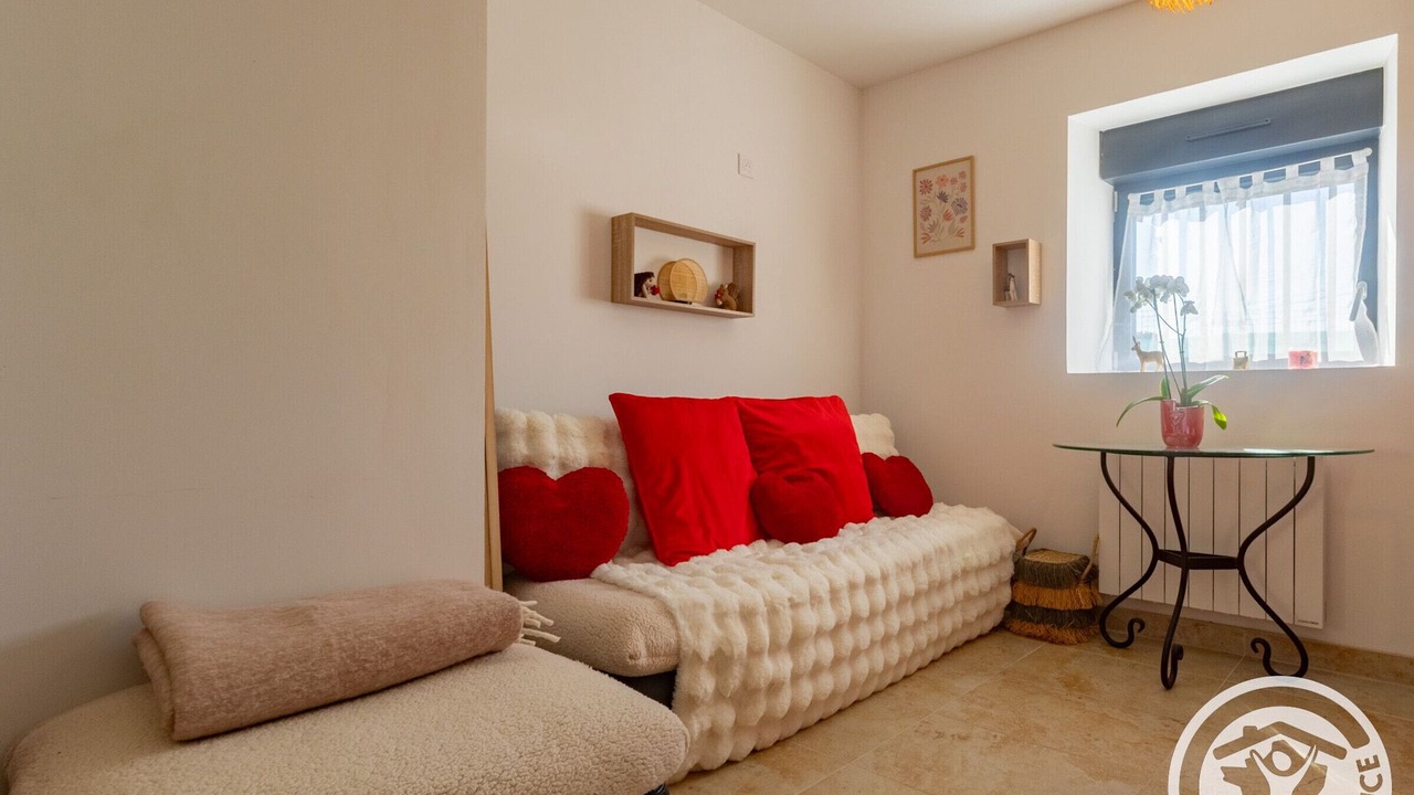 Photo of Livingroom in Chambellay