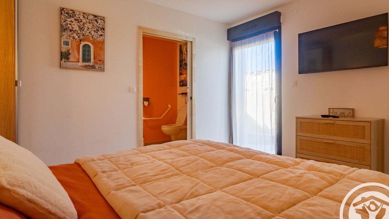 Photo of Bedroom in Chambellay
