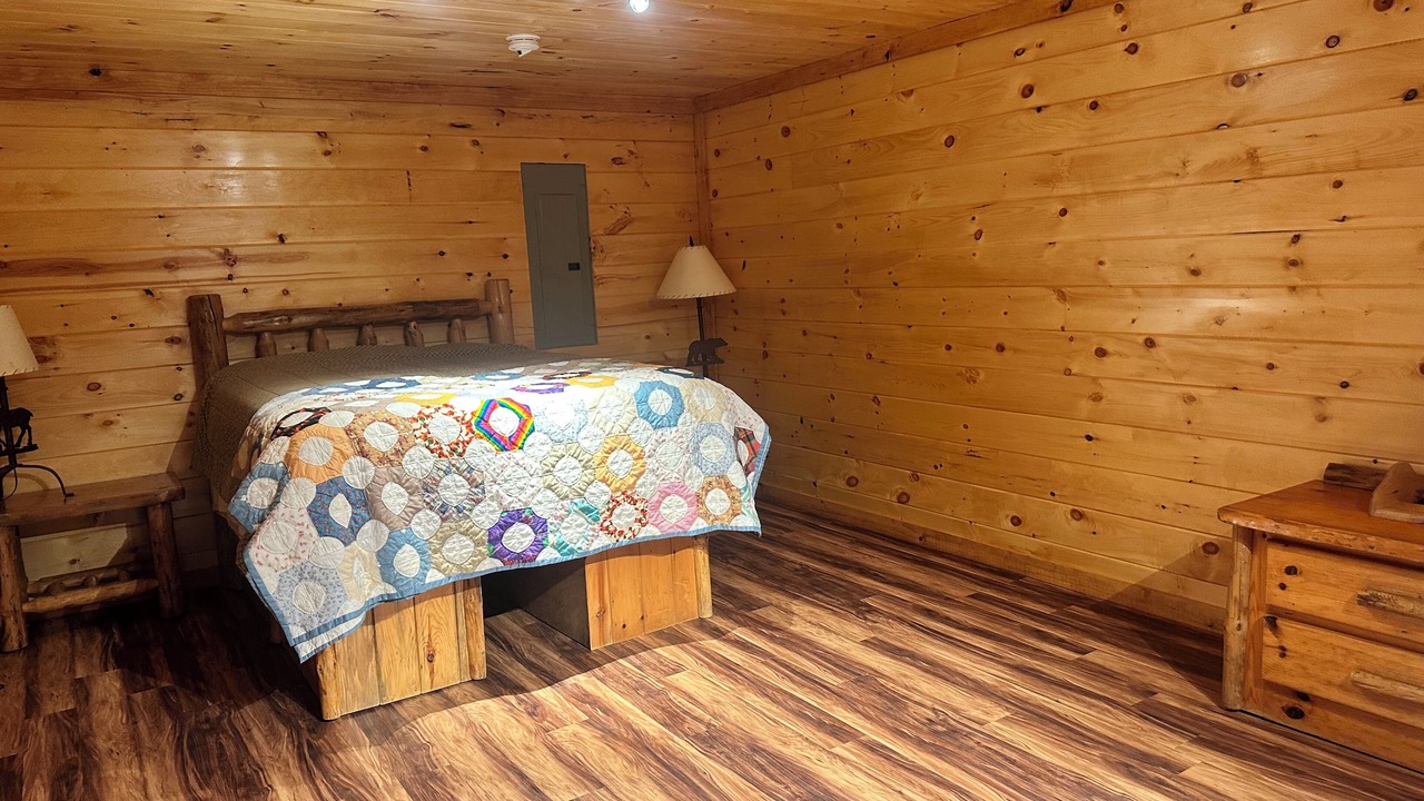 Photo of Bedroom in Whitley City