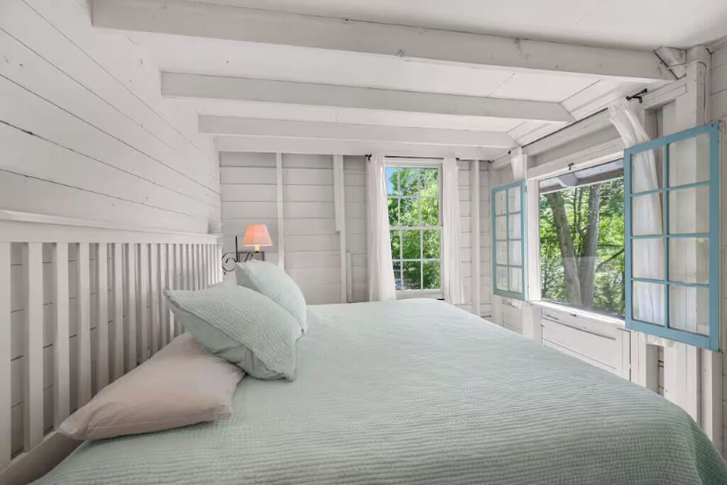 Photo of Bedroom in South Hero
