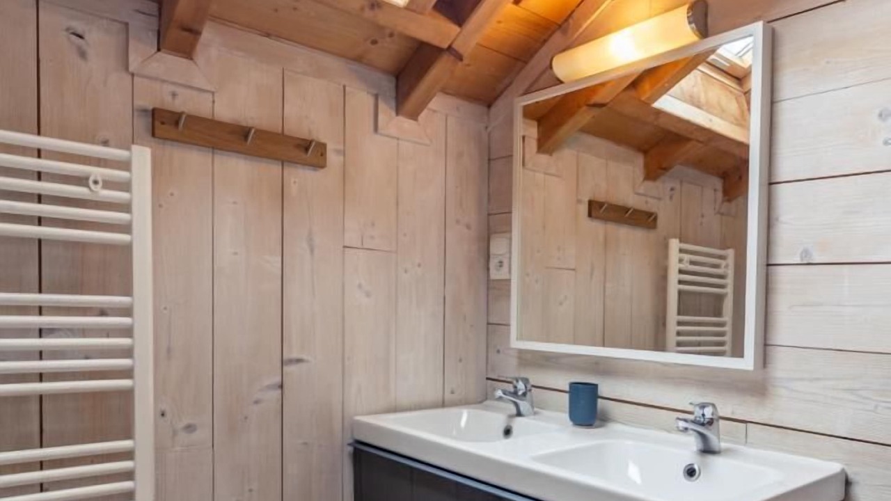 Photo of Bathroom in La Compote