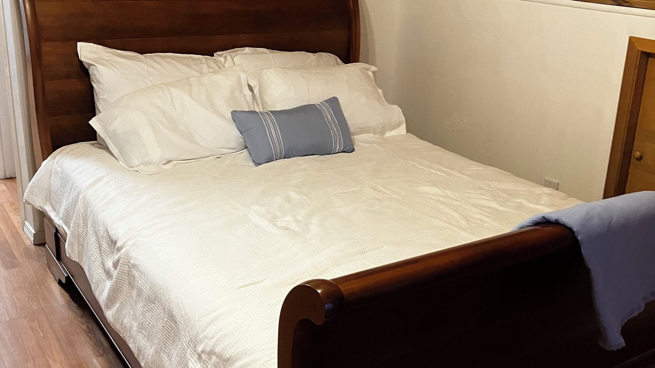 Photo of Bedroom in Athol