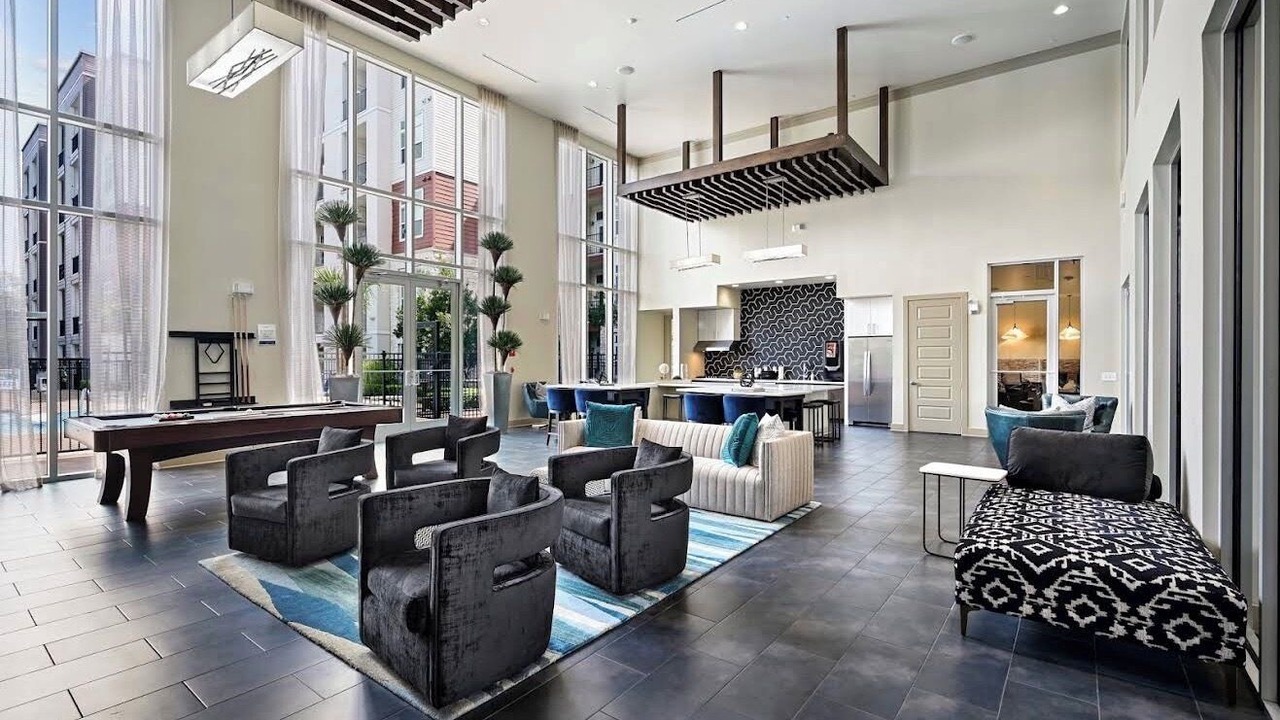 Photo of Livingroom in Woodlake - Briar Meadow