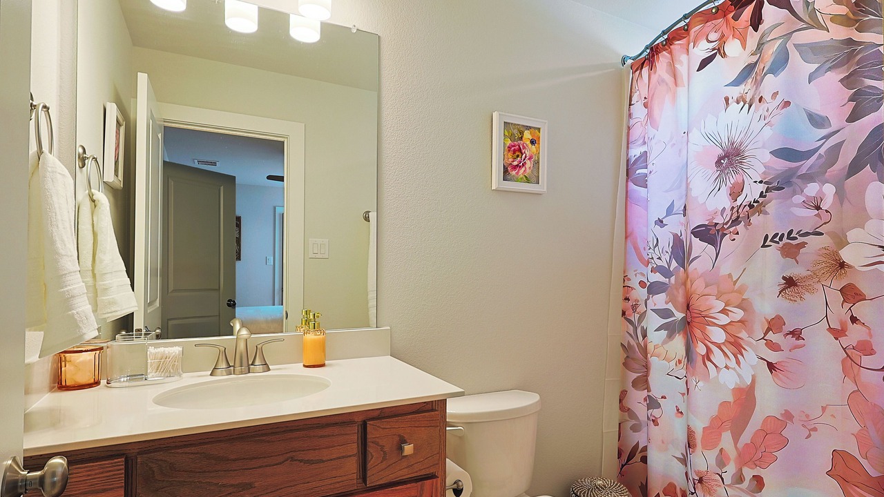 Photo of Bathroom in Garland