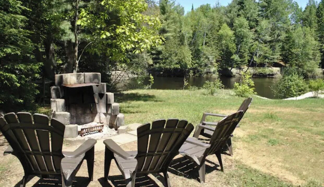 Photo of Outdoor in Riviere-Rouge