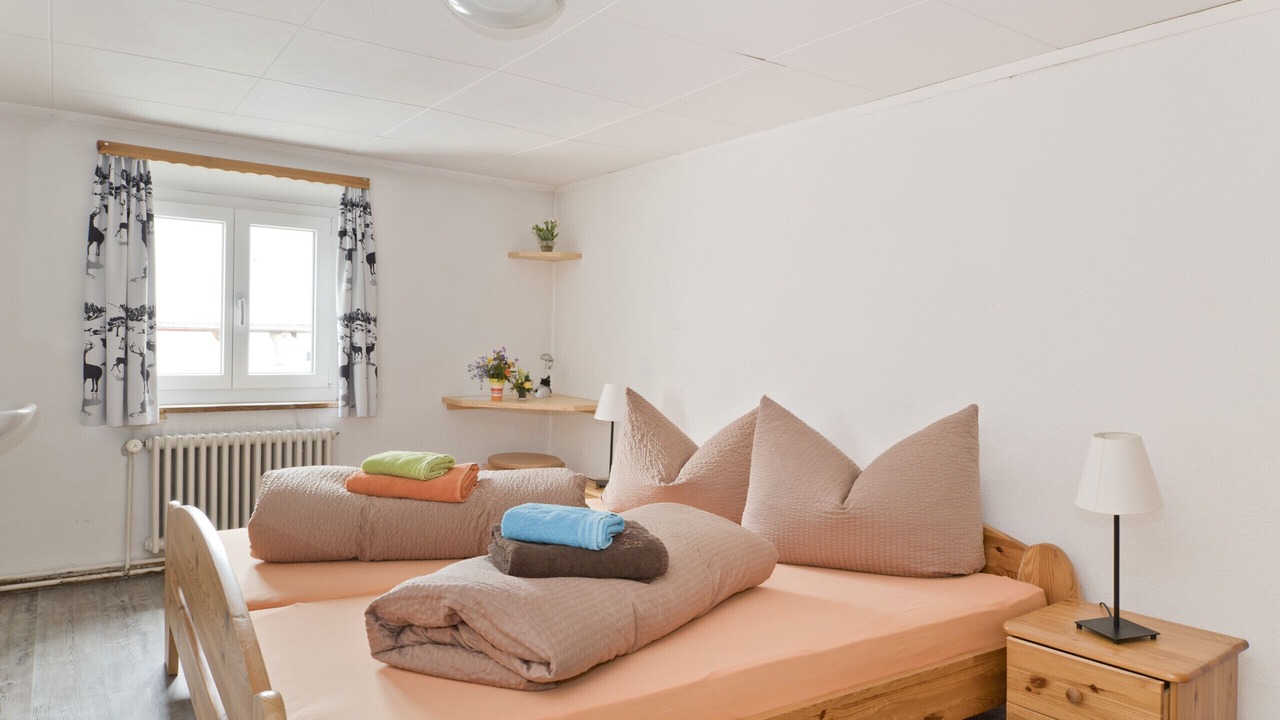 Photo of Bedroom in Tschlin