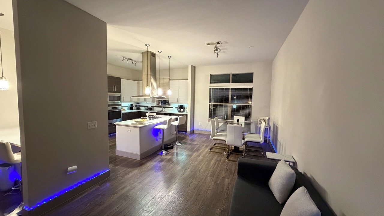 Photo of Livingroom in Woodlake - Briar Meadow