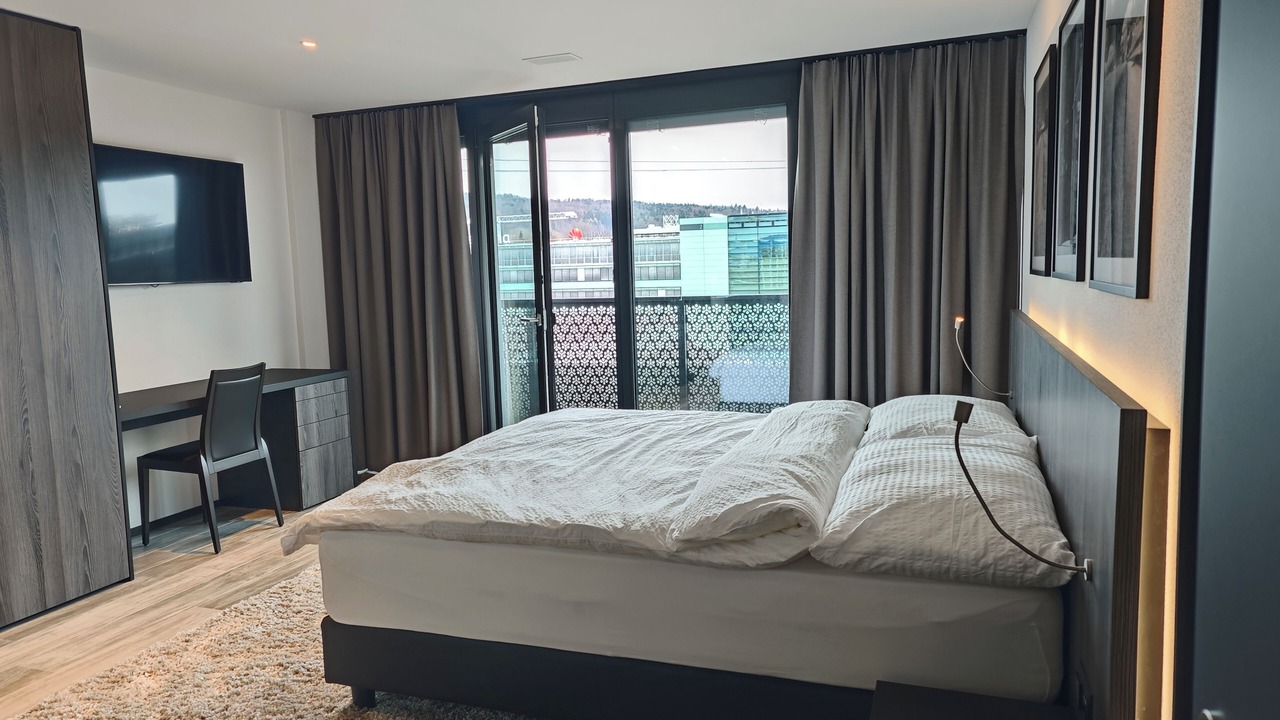 Photo of Bedroom in Uster District