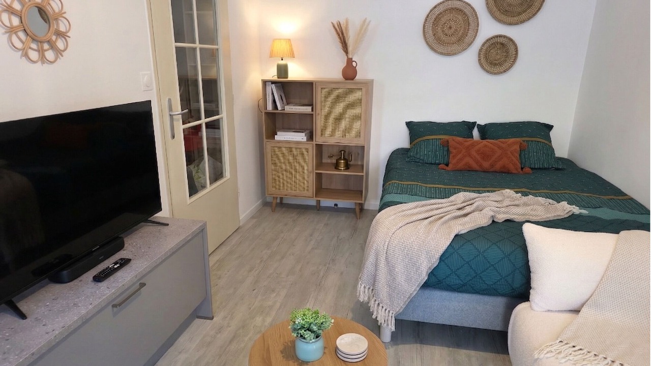 Photo of Bedroom in Valenciennes
