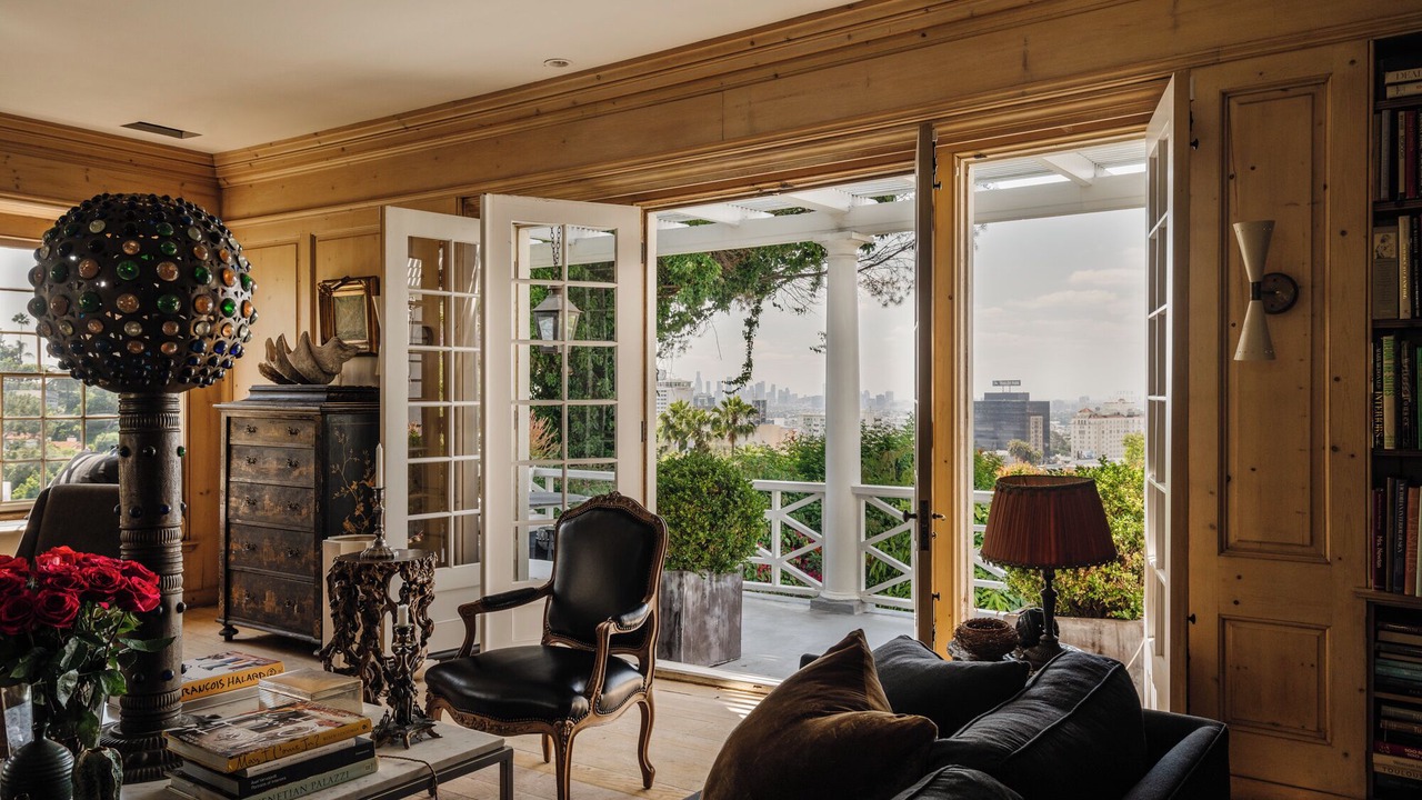 Photo of Others in Hollywood Hills
