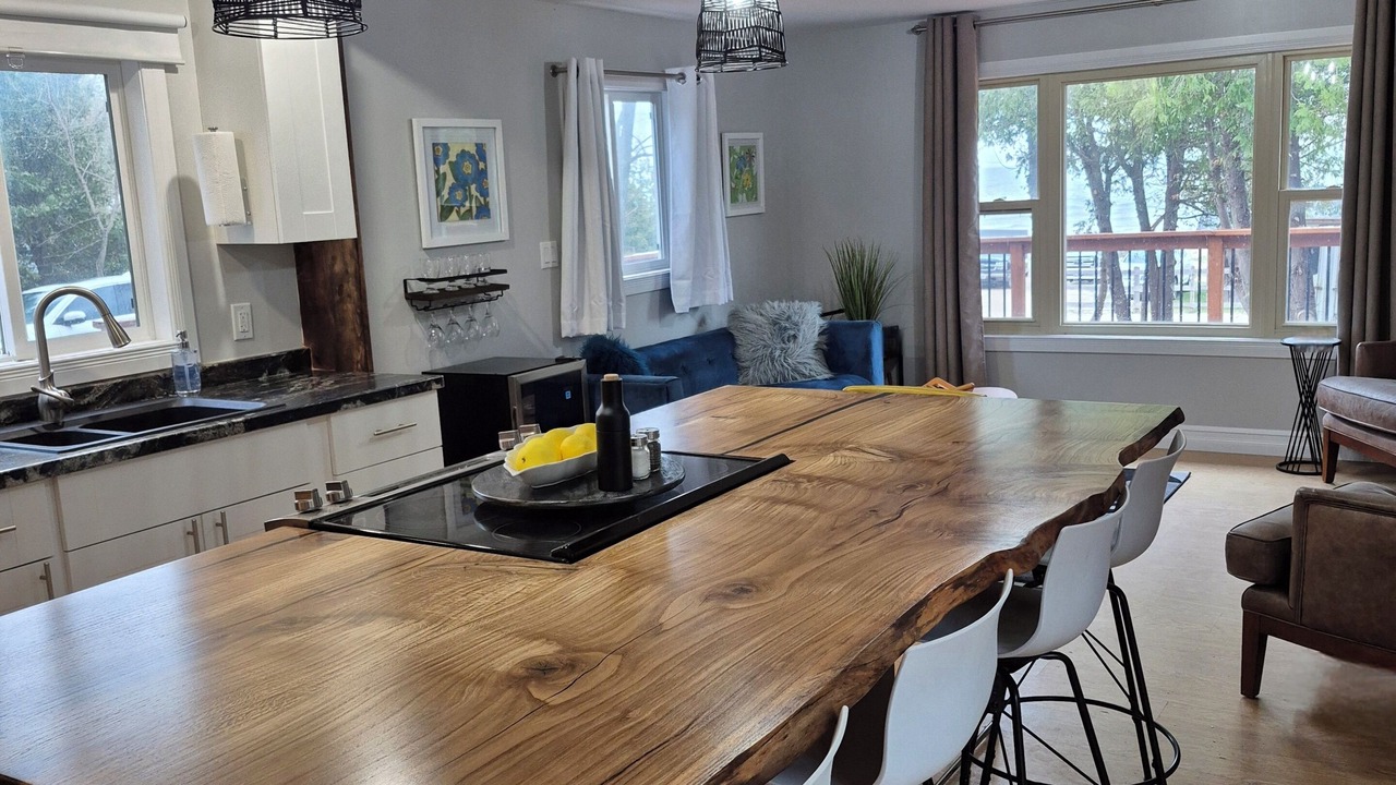 Photo of Bedroom in Sauble Beach