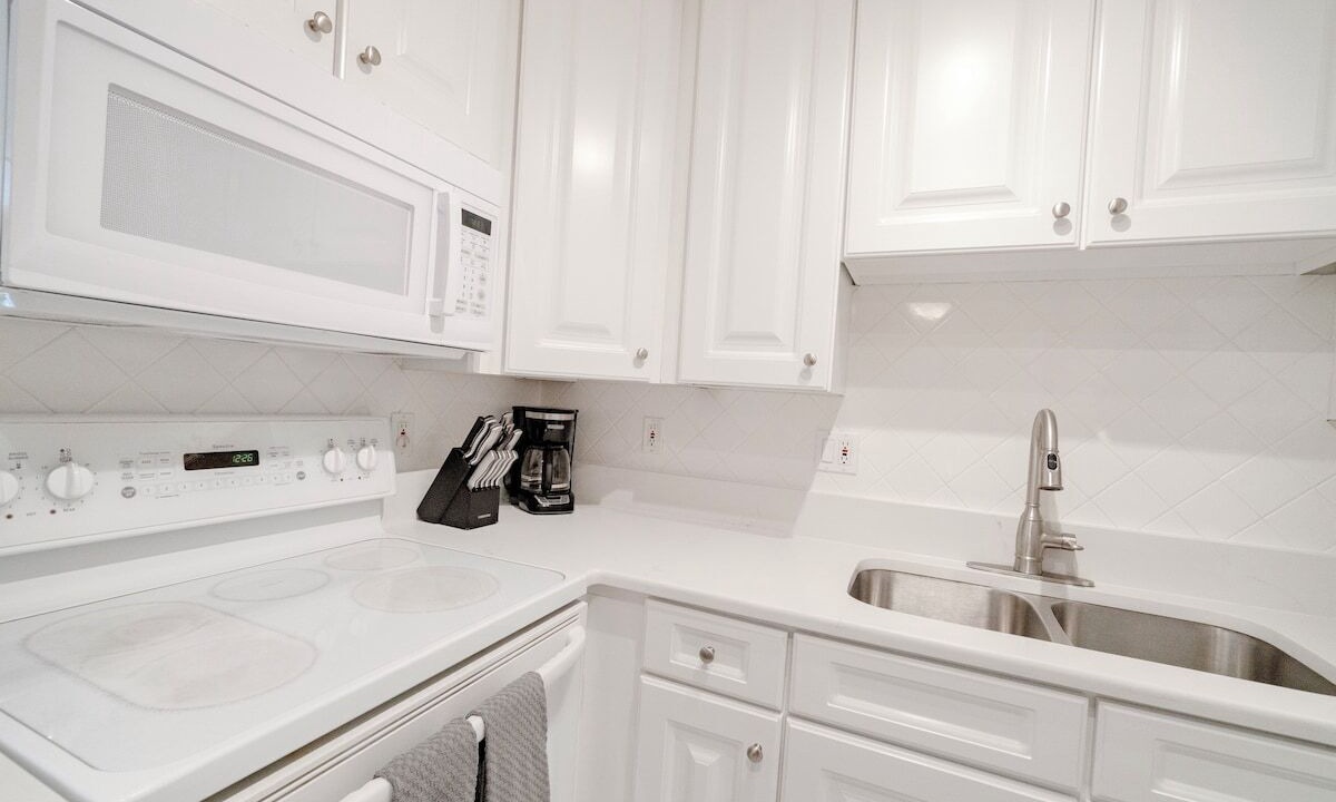 Photo of Kitchen in Key Colony Beach