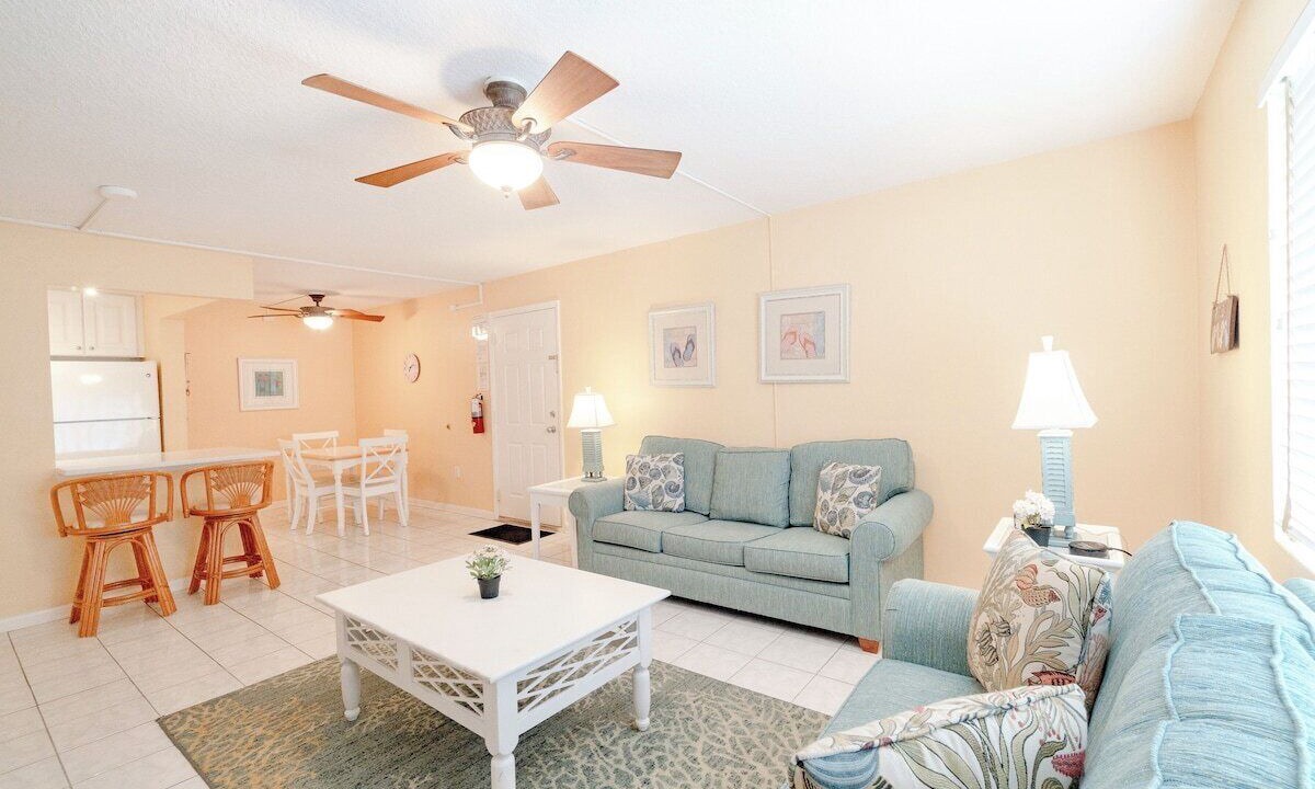 Photo of Livingroom in Key Colony Beach