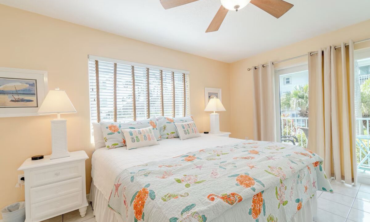Photo of Bedroom in Key Colony Beach