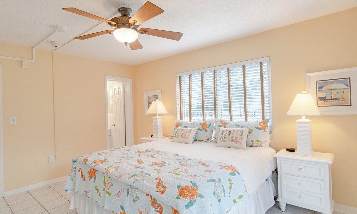 Photo of Bedroom in Key Colony Beach