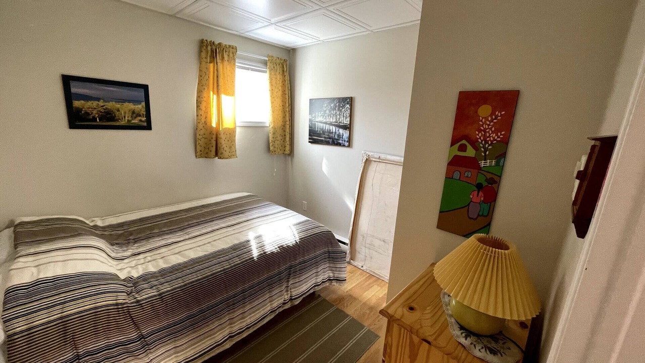 Photo of Bedroom in Baie-St-Paul