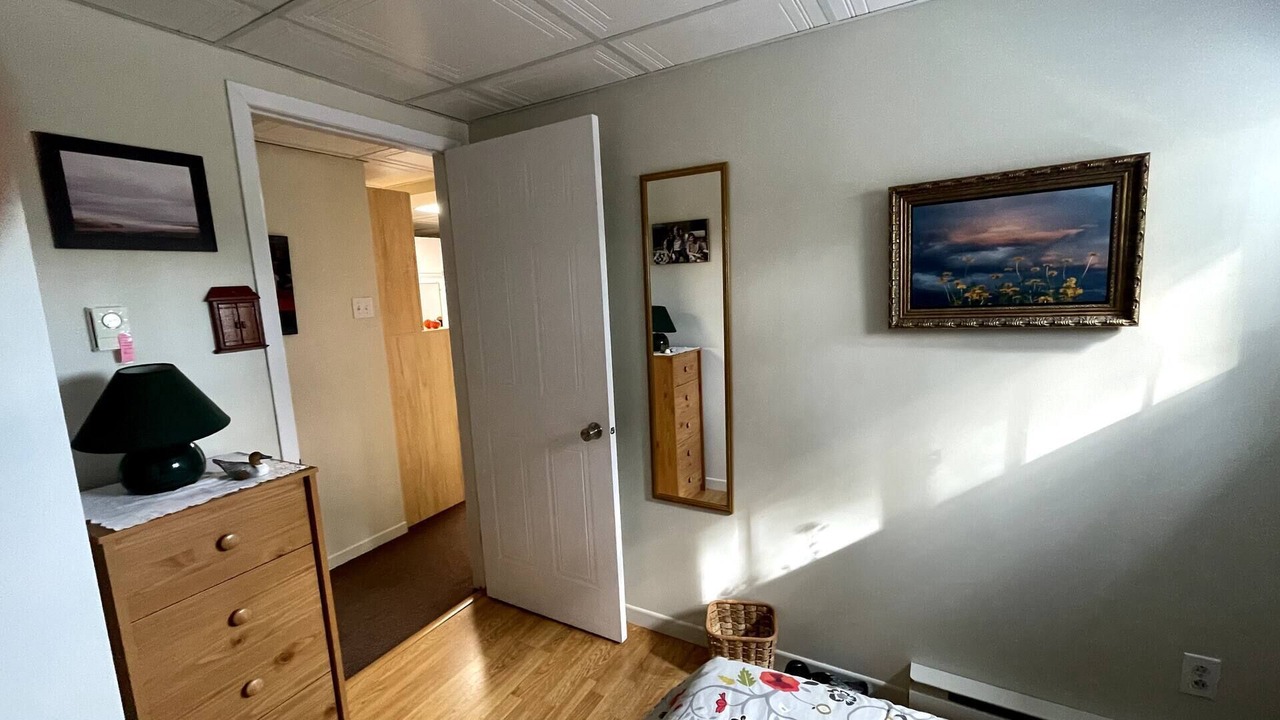 Photo of Bedroom in Baie-St-Paul