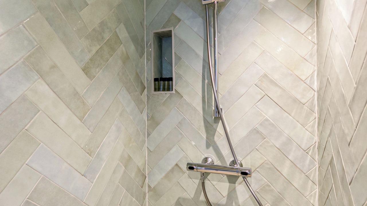 Photo of Bathroom in Joinville-le-Pont