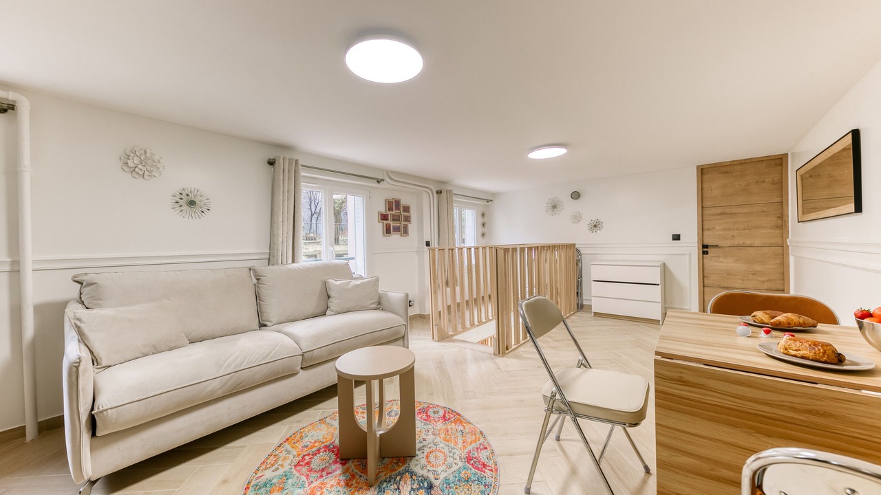 Photo of Livingroom in Joinville-le-Pont