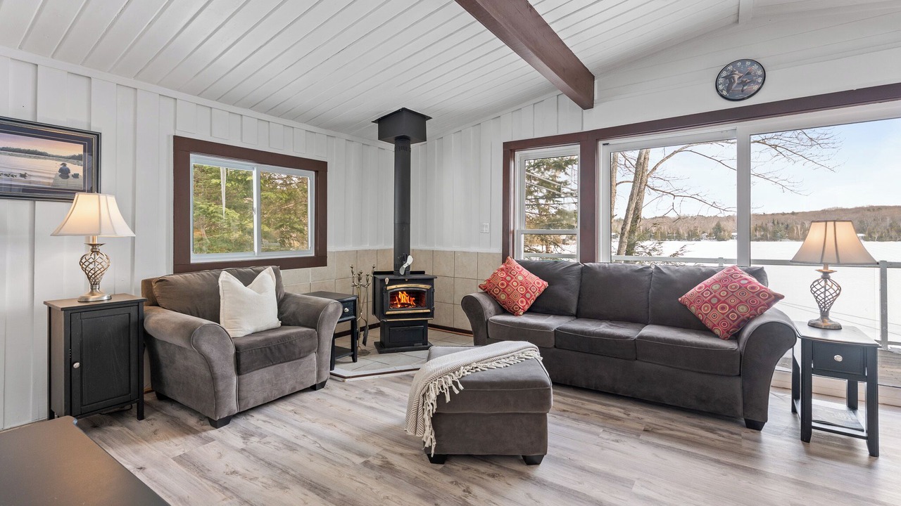Photo of Livingroom in Huntsville