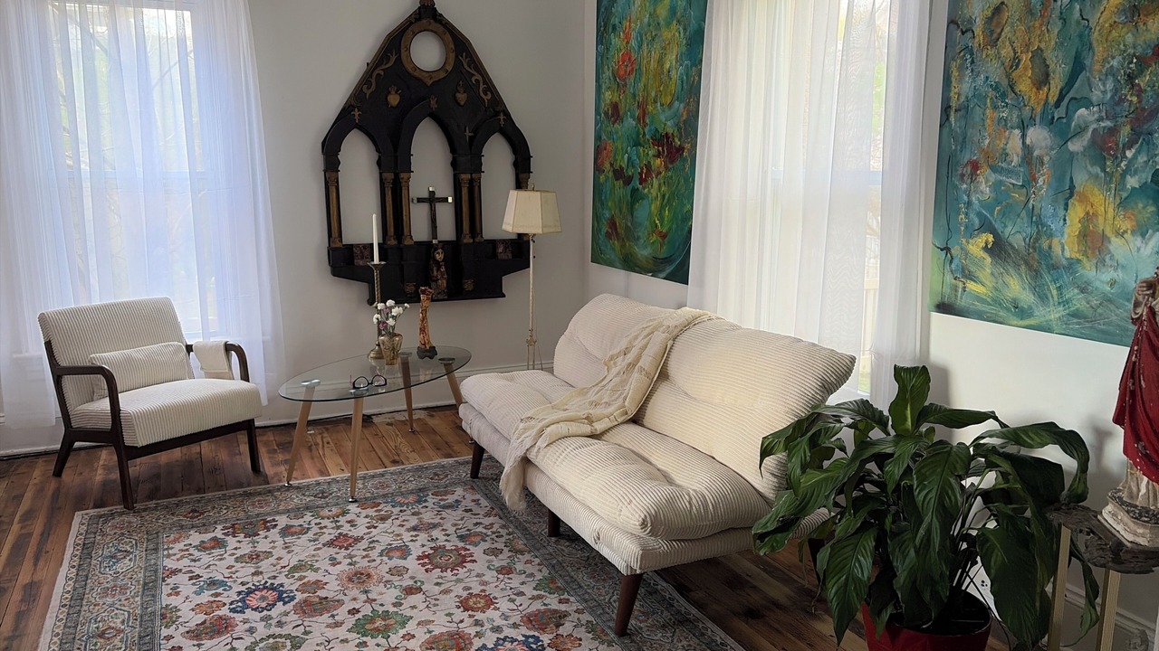 Photo of Livingroom in Little Falls