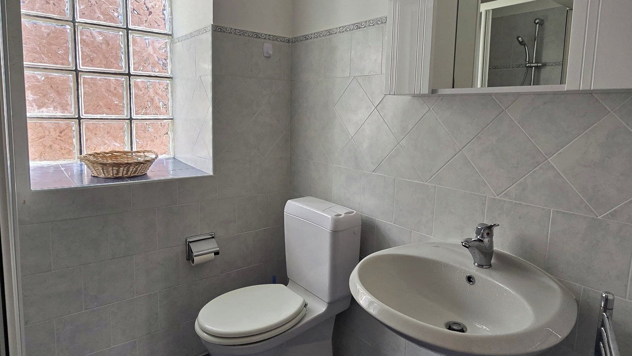Photo of Bathroom in Palagnedra